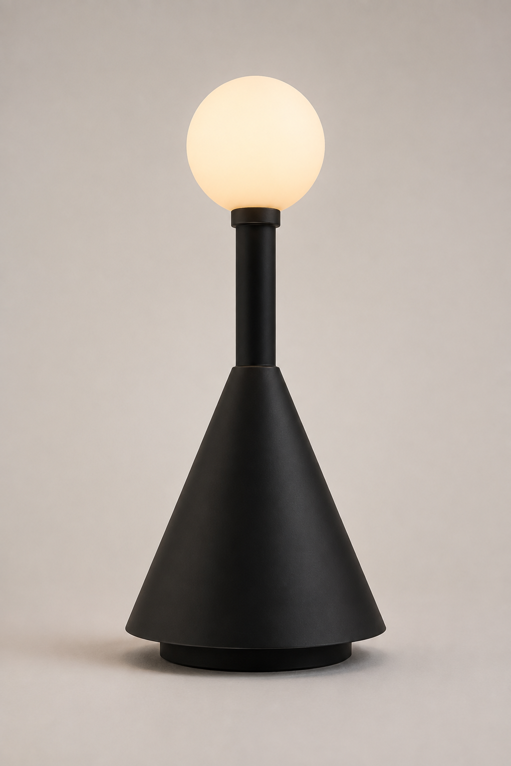Poppi Longneck Matte Ebony portable light, Call Me Anthony design.